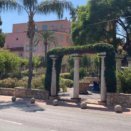 La Cigale Bord De Menton