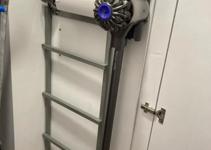 La Cigale Bord De * Μεντόν